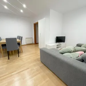 https://marbarcelona-suites-berlin.catalonia-hotels.com